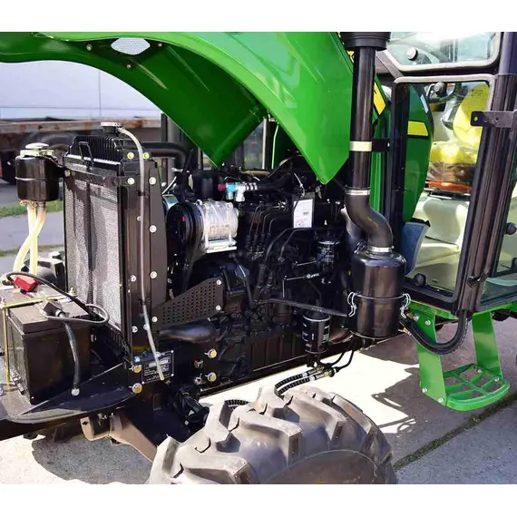 Трактор John Deere 3045B с кабиной, фото фото 6