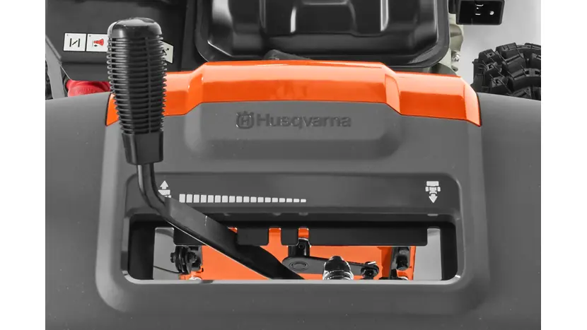 Снігоочисник Husqvarna ST 124 фото 3 купити в Україні