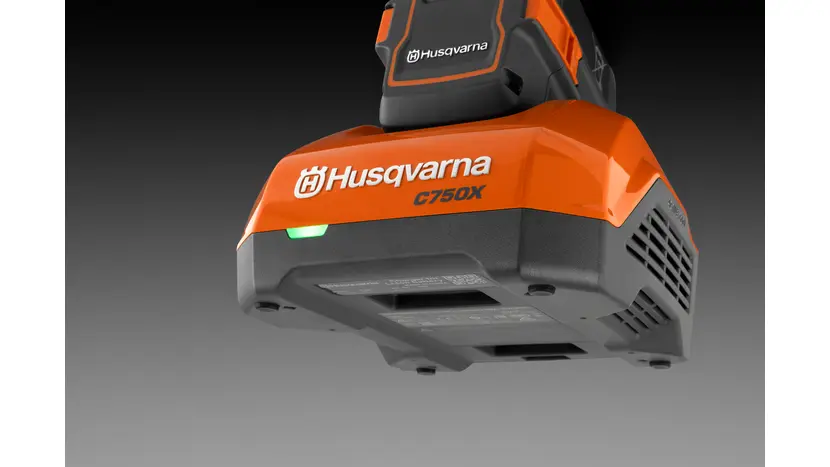 Зарядний пристрій Husqvarna 40-C500X фото 2 купити в Україні