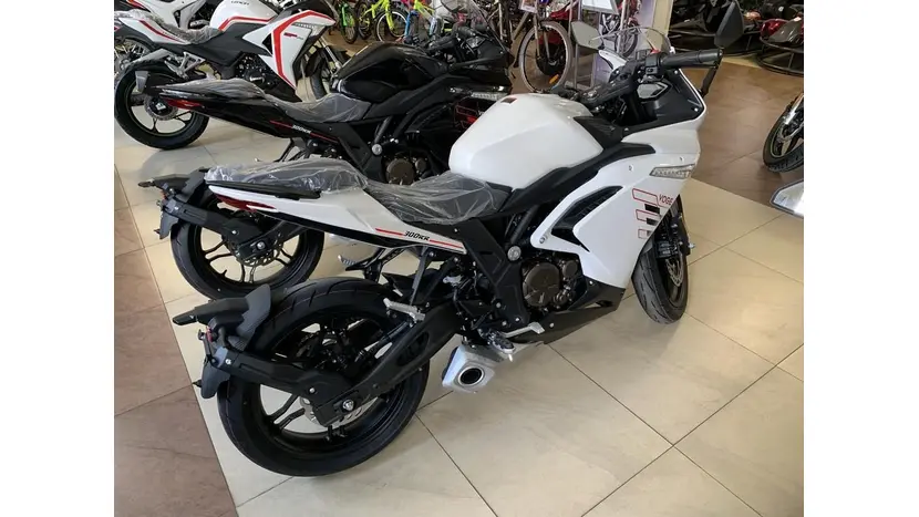 Мотоцикл VOGE 300RR (Loncin LX300GS GP300) інжектор + ABS фото 2 купити в Україні