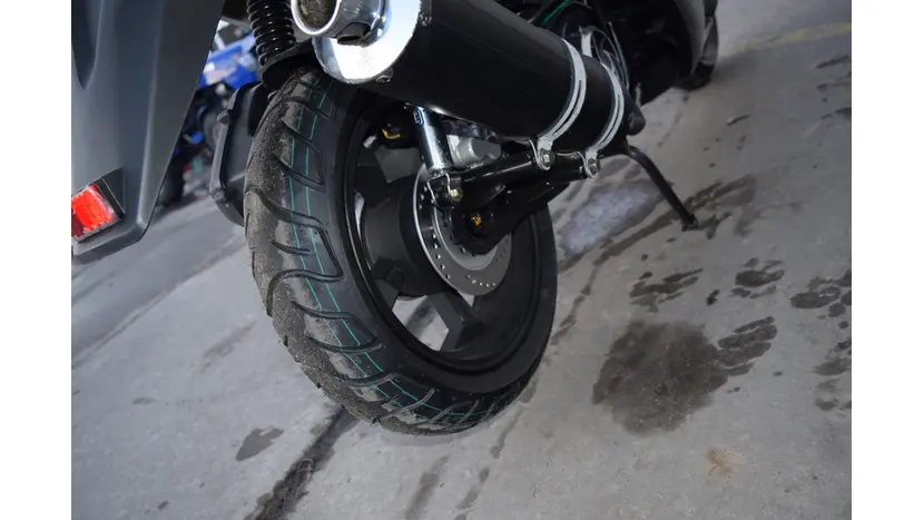 Моторолер MotoLeader ML150 Storm фото 11 купити в Україні