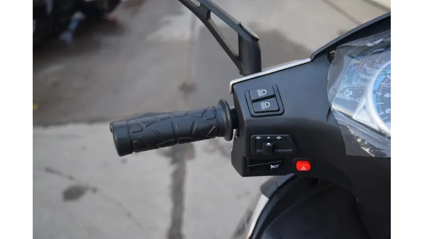 Моторолер MotoLeader ML150 Storm фото 14 купити в Україні