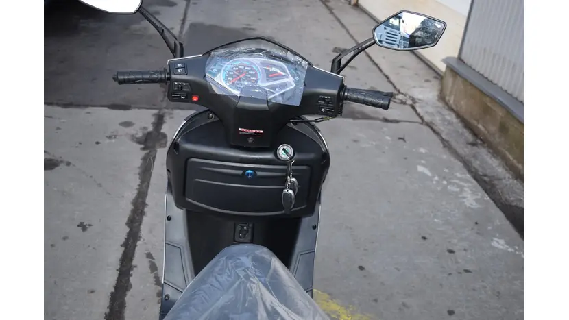 Моторолер MotoLeader ML150 Storm фото 20 купити в Україні