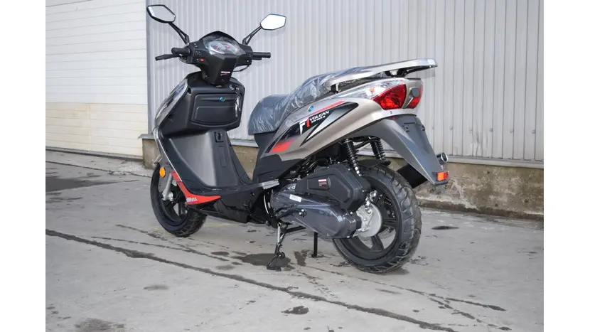 Моторолер MotoLeader ML150 Storm фото 7 купити в Україні