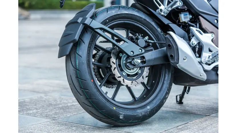 Мотоцикл Lifan KP350 (2021) з системой ABS (Червоний) фото 2 купити в Україні