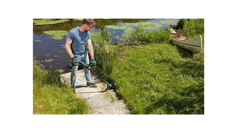 Тример Bosch EasyGrassCut 18 фото 2 купити в Україні