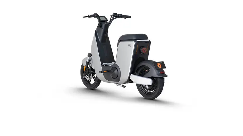 Електроскутер YADEA V7 600W, 48V20AH lithium, Сірий фото 2 купити в Україні