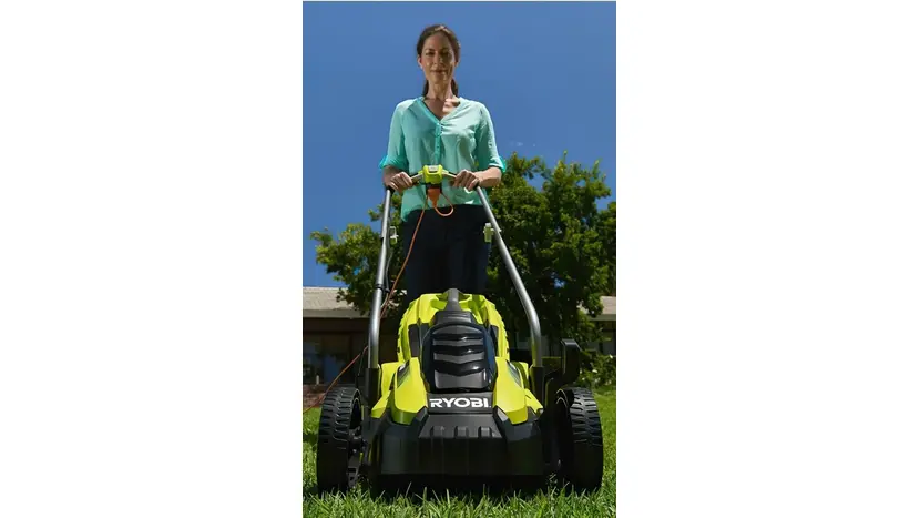 Газонокосарка електрична Ryobi RLM13E33S фото 4 купити в Україні