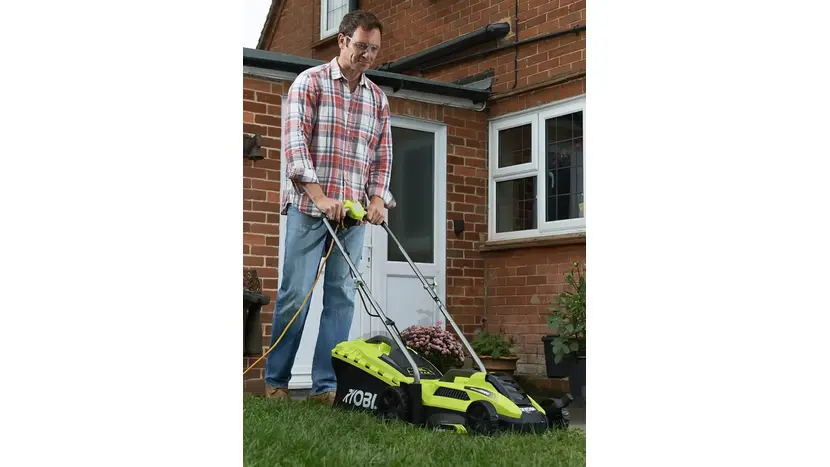 Газонокосарка електрична Ryobi RLM13E33S фото 6 купити в Україні