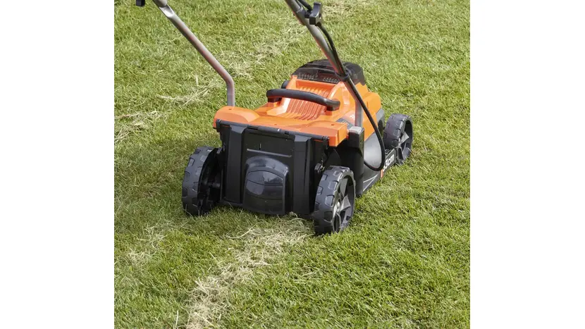 Газонокосарка акумуляторна Black&Decker BCMW 3336L2 фото 7 купити в Україні