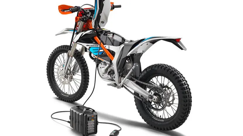 Мотоцикл KTM Freeride E-XC (2023), фото фото 5