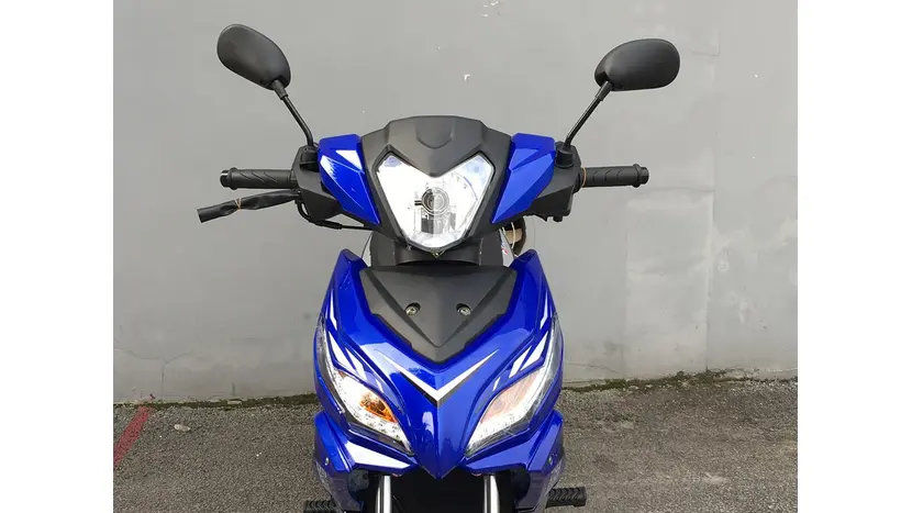 Скутеретта FORTE FT125-FA 2 (синій) фото 3 купити в Україні