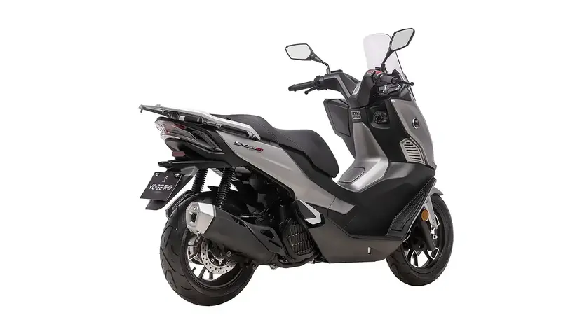 Скутер Voge SR150 GT фото 9 купити в Україні