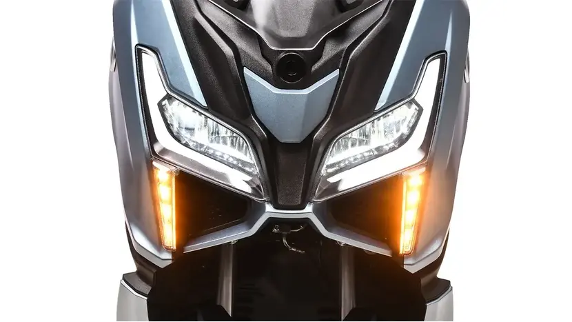 Скутер Voge SR150 GT фото 13 купити в Україні