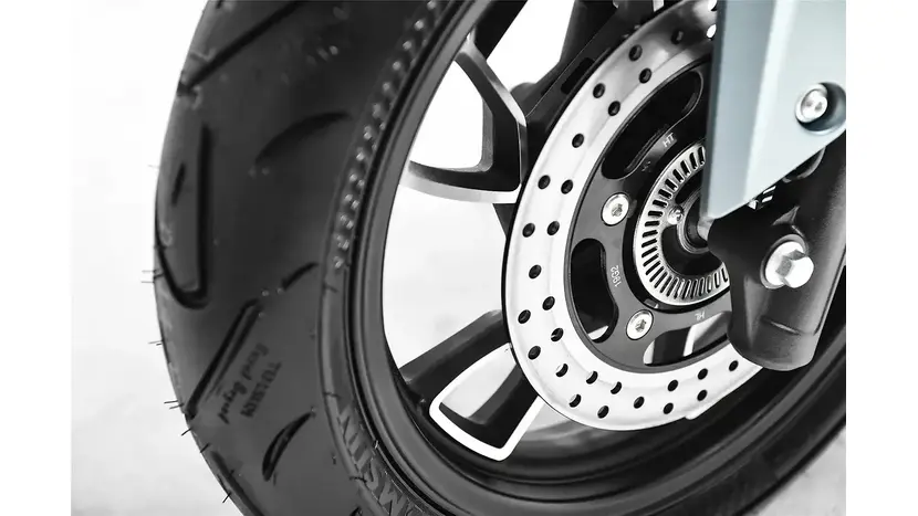 Скутер Voge SR150 GT фото 15 купити в Україні
