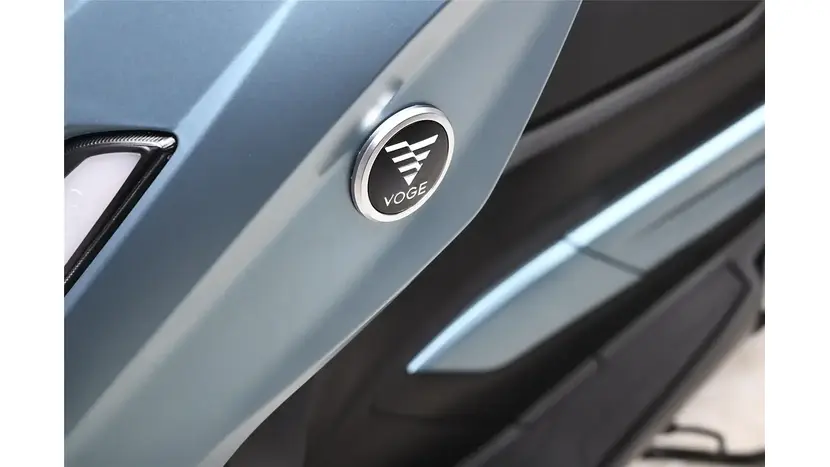 Скутер Voge SR150 GT фото 17 купити в Україні