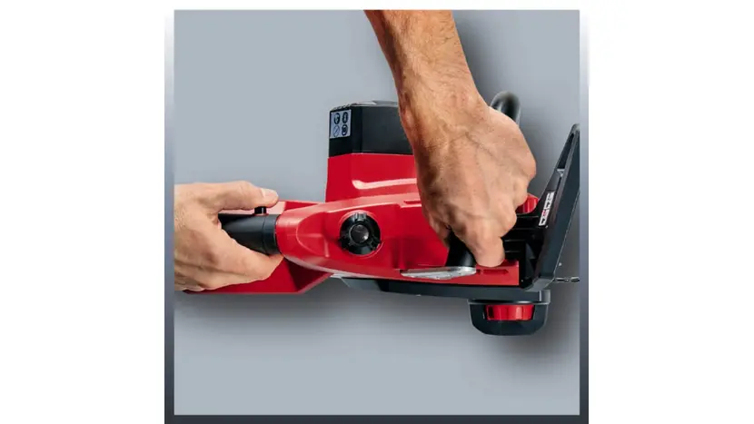 Пила ланцюгова акумуляторна Einhell GE-LC 18 Li Kit, шина 25см, PXC, 18 В, 1х3Ач, 4.3м/с, 2.97кг фото 3 купити в Україні