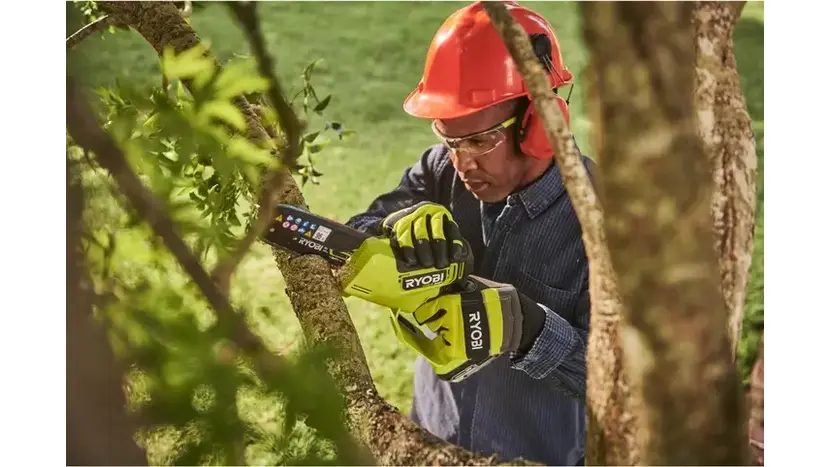 Пила ланцюгова акумуляторна Ryobi RY18PSX15A-0, шина 15см, ONE+ 18В, безщіткова, 1.2 кг, Solo (без АКБ та ЗП) фото 2 купити в Україні