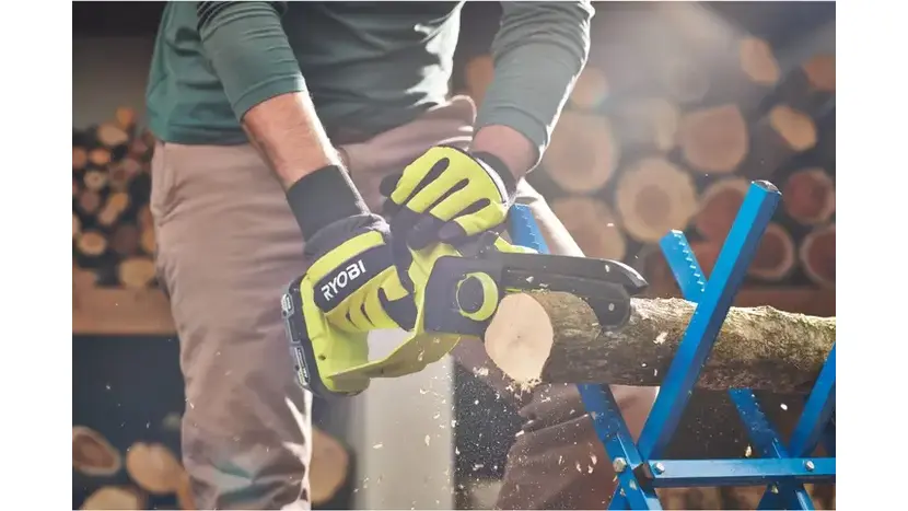 Пила ланцюгова акумуляторна Ryobi RY18PSX15A-0, шина 15см, ONE+ 18В, безщіткова, 1.2 кг, Solo (без АКБ та ЗП) фото 6 купити в Україні
