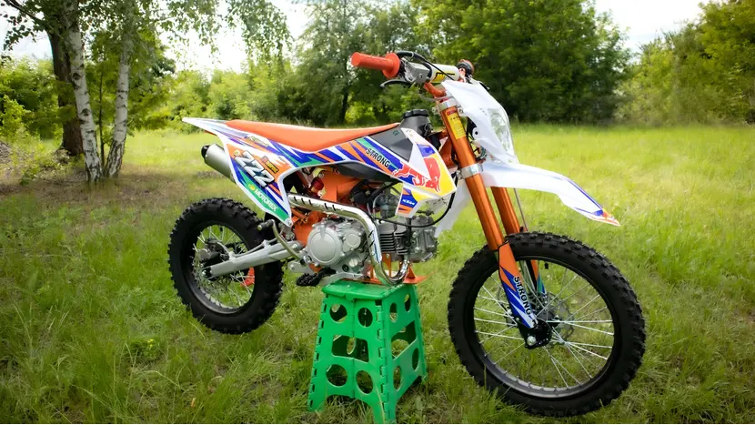 Пітбайк PRB XTM 140cc (STRONG) салатовий фото 5 купити в Україні