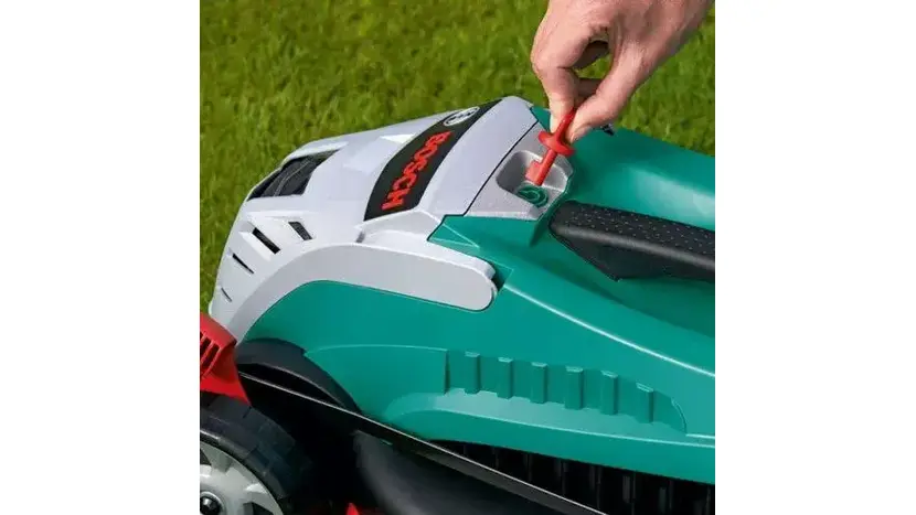 Газонокосарка акумуляторна Bosch ROTAK 32 (0.600.885.D06) фото 2 купити в Україні