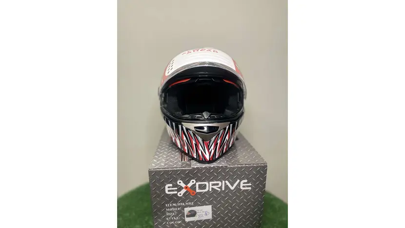 Мотошолом EXdrive EX-09B Jaws Shine Black розмір M фото 15 купити в Україні