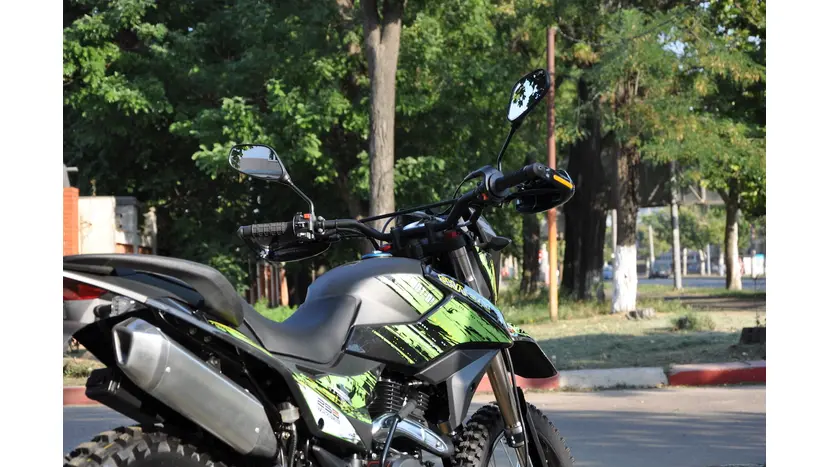 Мотоцикл Shineray XY250-6C (CXR250) Помаранчевий фото 7 купити в Україні