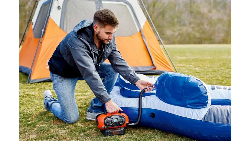 Компрессор автомобильный аккумуляторный BLACK + DECKER BDCINF18N, фото фото 5