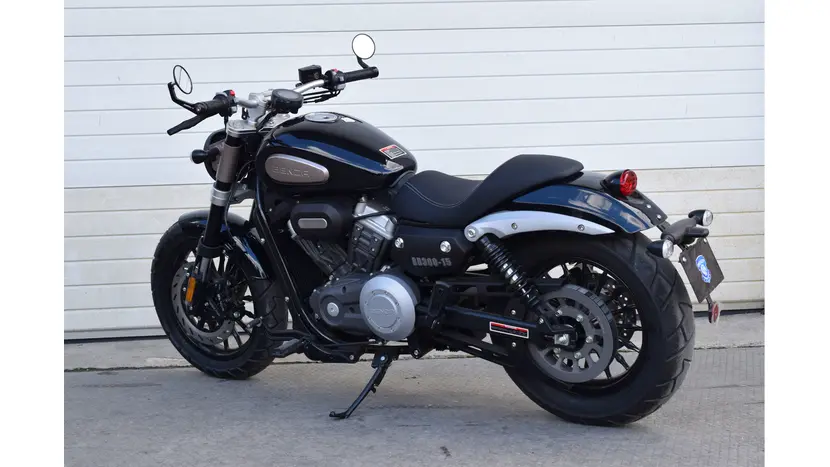 Мотоцикл Benda Chinchilla BD300 SPORTY (чорний) фото 5 купити в Україні
