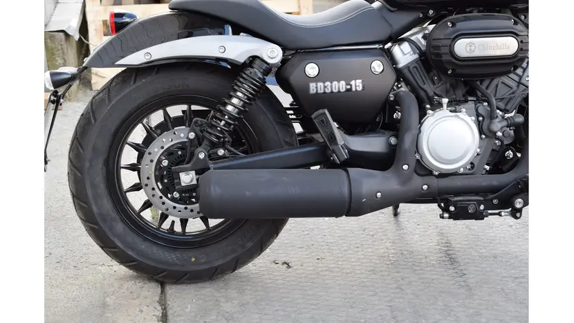 Мотоцикл Benda Chinchilla BD300 SPORTY (чорний) фото 13 купити в Україні