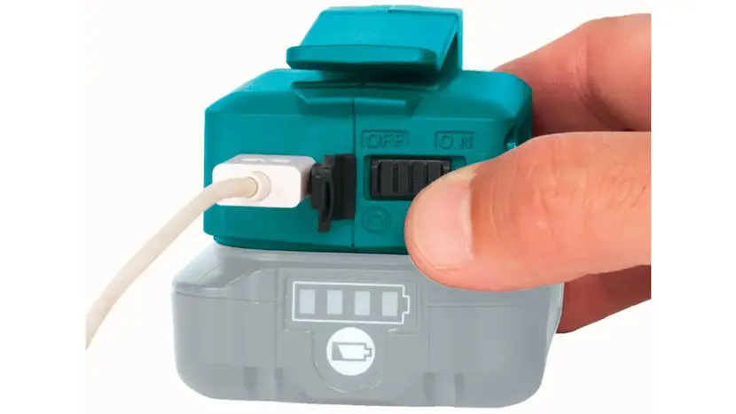 USB преобразователь для мобильных устройств Makita CXT - 12V ADP06, фото фото 4