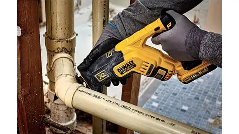 Пилка шабельна акумуляторна DeWALT DCS367N, 18В XR Li-lon, без АКБ і ЗП фото 5 купити в Україні