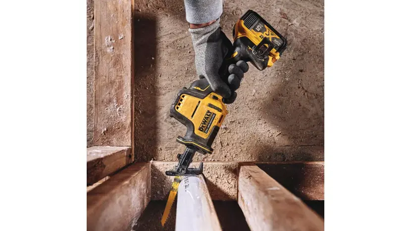 Пилка шабельна акумуляторна DeWALT DCS369NT, 18В XR Li-lon, без АКБ і ЗП, у валізі TSTAK фото 8 купити в Україні