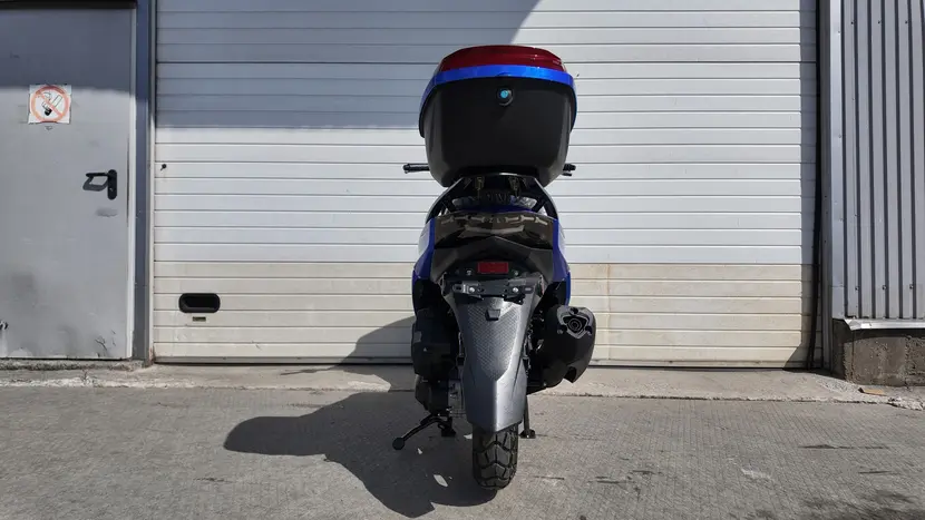Моторолер Spark SP150S-18 (Чорний) фото 4 купити в Україні