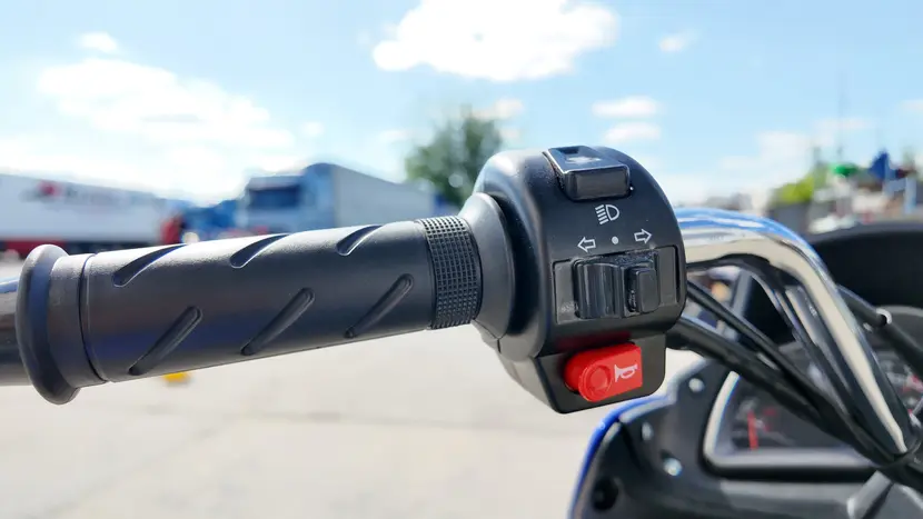 Моторолер Spark SP150S-18 (Чорний) фото 20 купити в Україні