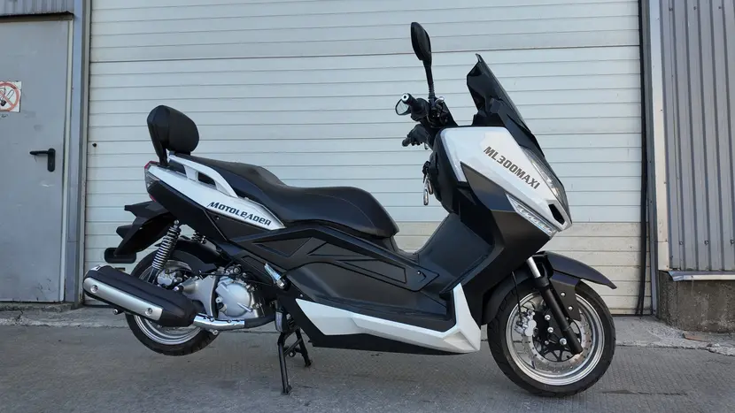 Моторолер MotoLeader ML300 Maxi фото 2 купити в Україні