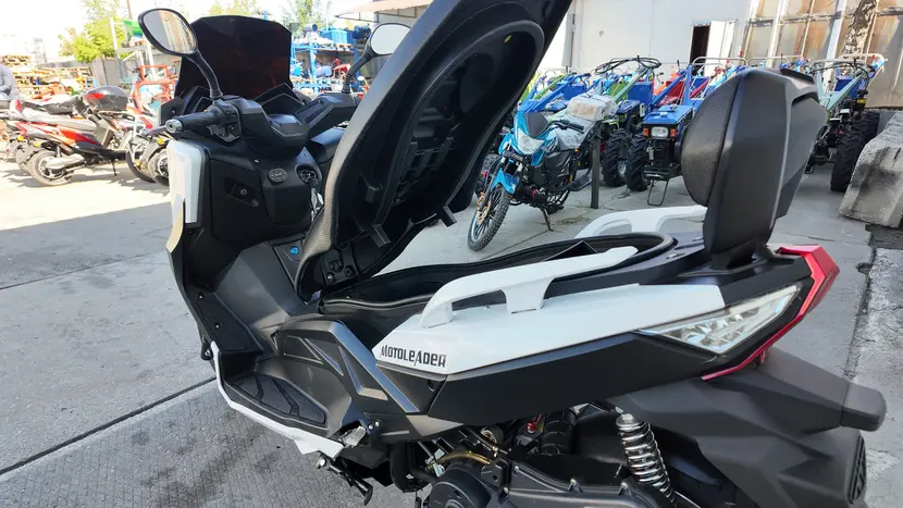 Моторолер MotoLeader ML300 Maxi фото 13 купити в Україні