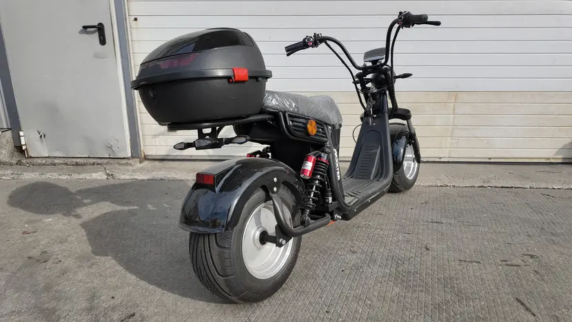 Электроскутер Maxxter ROCK 2.0 (Black) 2000 Вт, черный, фото фото 3