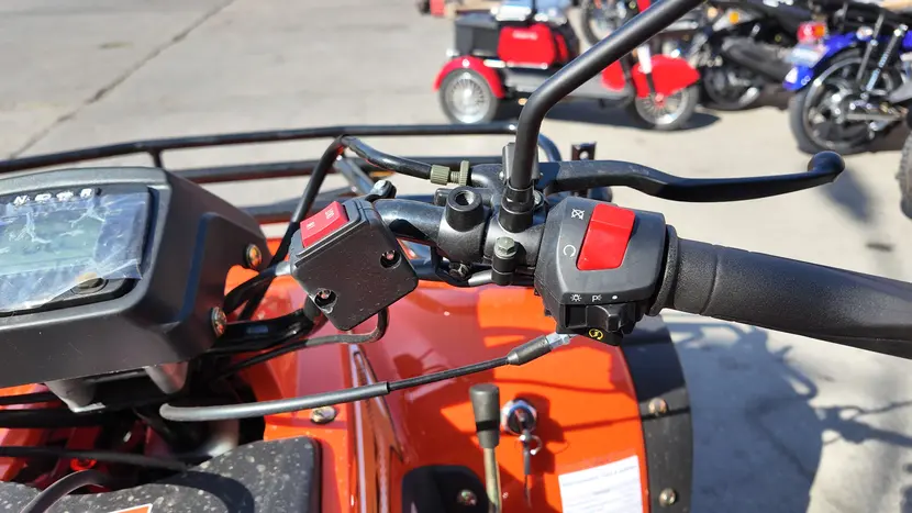 Вантажний квадроцикл Renegade ATW-300CC-R (самоскид) фото 13 купити в Україні
