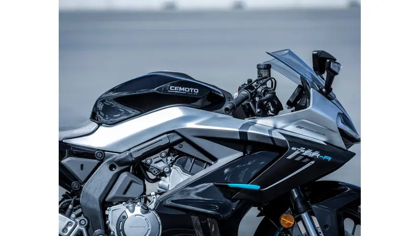 Мотоцикл CFMOTO 675SR-R фото 7 купити в Україні