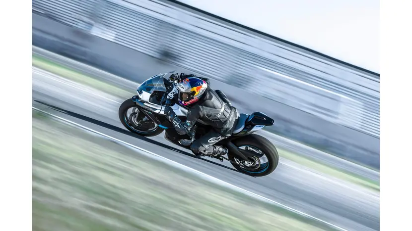 Мотоцикл CFMOTO 675SR-R фото 5 купити в Україні