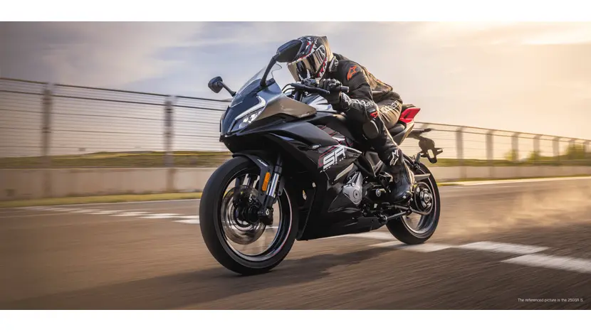 Мотоцикл CFMOTO 250SR, фото фото 4
