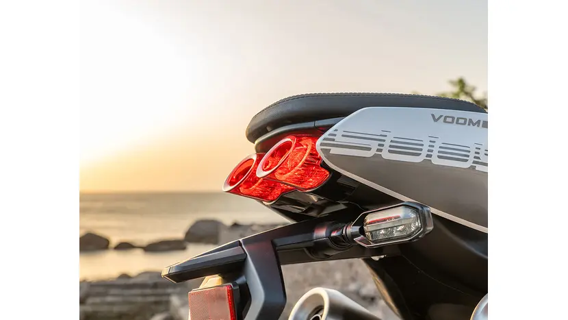 Мотоцикл CFMOTO 500SR VOOM фото 8 купити в Україні