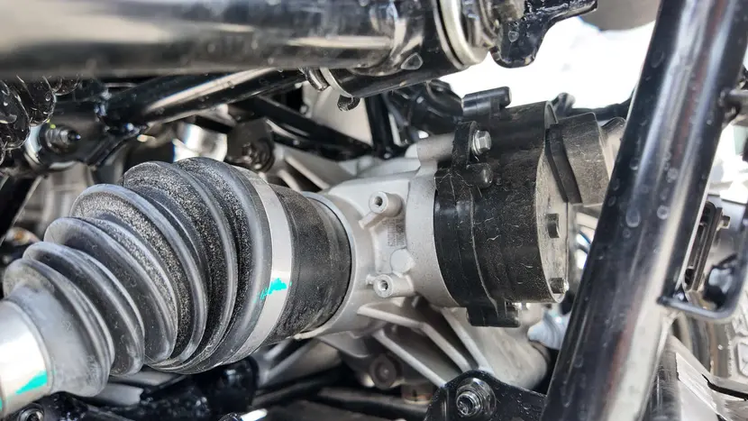 Квадроцикл LINHAI V650 VALOR EFI EPS (Camo) фото 26 купити в Україні