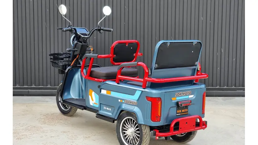 Електротрицикл триколісний SOKMOTO X3 МАХ 2025 2000W (Голубий) фото 7 купити в Україні