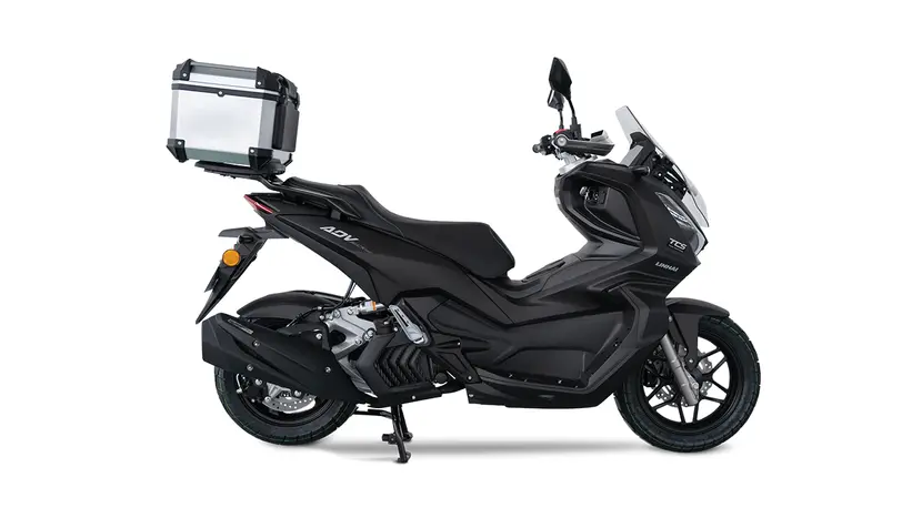 Скутер Linhai ADV Buck 125 фото 9 купити в Україні