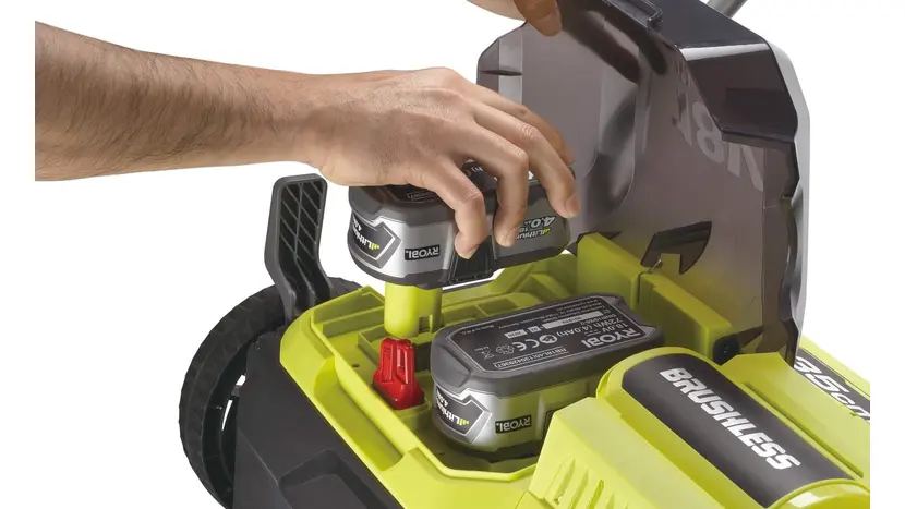 Аератор-скарифікатор акумуляторний Ryobi ONE+ RY18SFX35A-240 з АКБ та ЗП фото 2 купити в Україні