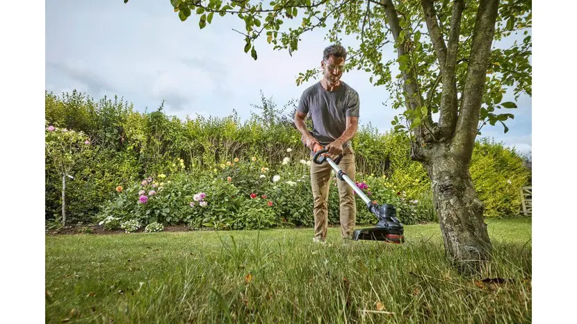 Тример акумуляторний безщітковий BLACK+DECKER BCSTE636L1 з АКБ та ЗП фото 9 купити в Україні