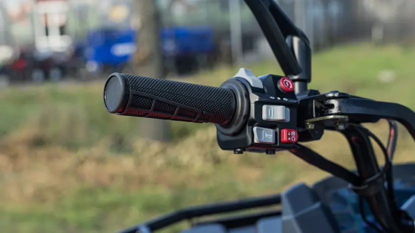 Квадроцикл MIKILON ATV300 (u78) Червоний фото 8 купити в Україні