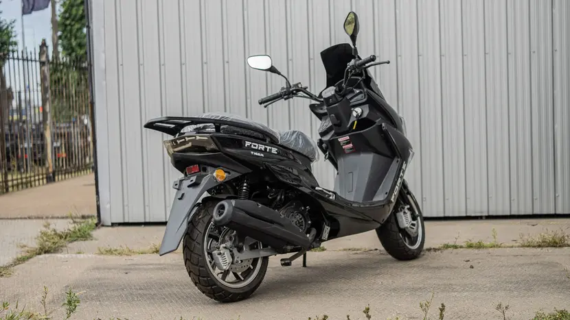 Моторолер FORTE TIGER 150 cc (чорний) фото 3 купити в Україні
